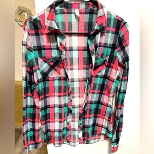 Women’s plaid top